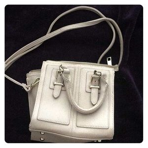 Small purse with shoulder strap